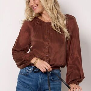 Cloth & Stone Shirred Button Front Blouse